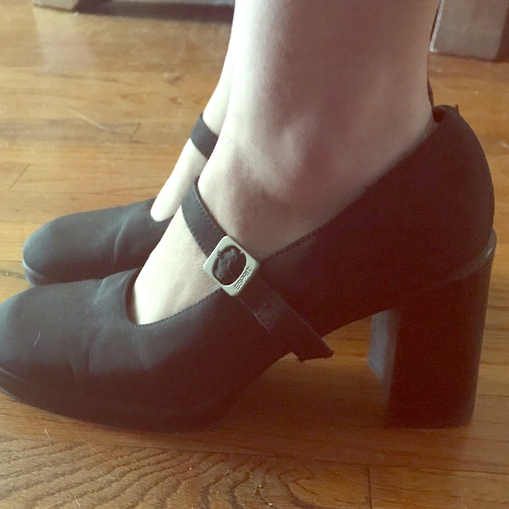 🌷Esprit vintage Mary Janes! Size 8